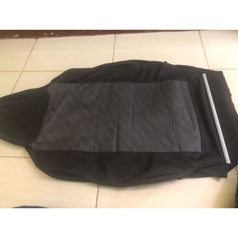 SARUNG JOK MOBIL AYLA X 2016 (ORIGINAL)