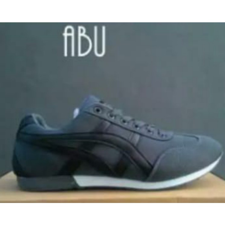 SEPATU SNEAKER TALI RUNNING PRIA