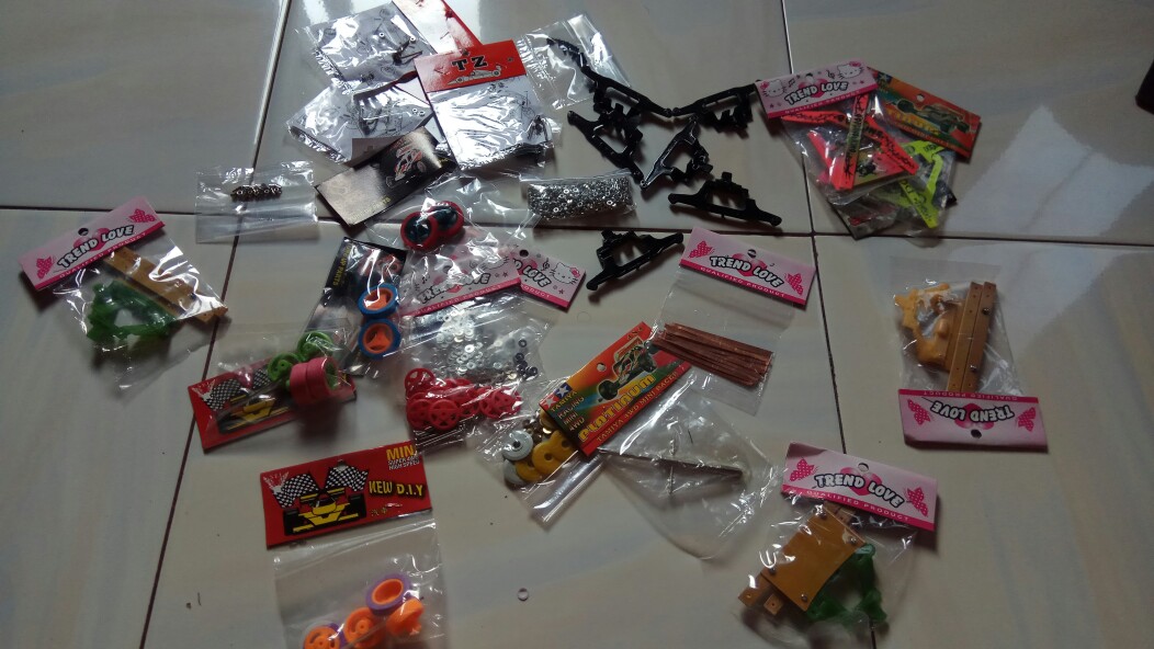 Roller Tamiya Plastik + Tiang Murah Kunci Pas