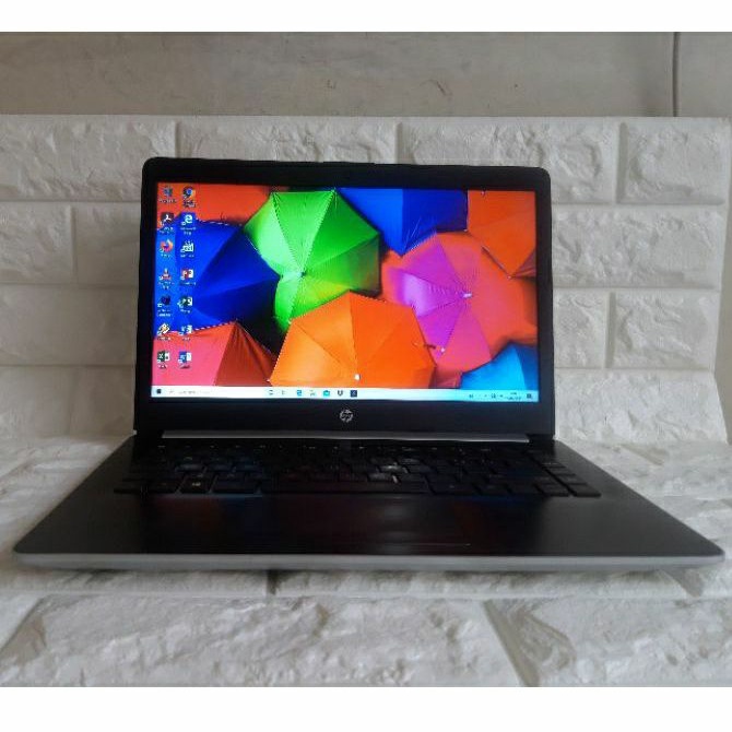 Laptop HP 14-cm0091AU Amd A4-9125 Radeon R3 2.30GHz 4GB 128GB SSD NVME