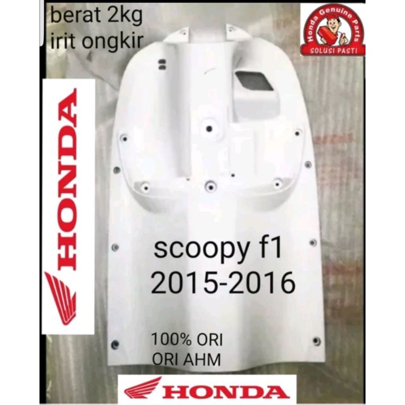 Cover Inner Lower Lengsil Kontak Dashboard Cover Kontak Scoopy Fi 2015-2016 Putih Ori Honda AHM