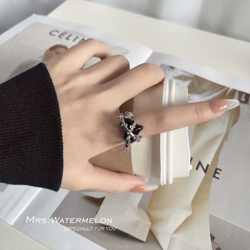 Cincin Model Terbuka Desain Hati Untuk Aksesoris