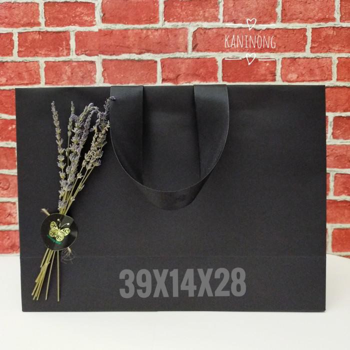 

New Ready Stock !!! Goodie Bag / Paper Bag Hitam Fancy 39X14X28 - Maroon