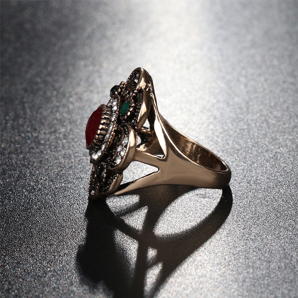 Hu Hu Hu Hu Hu Alat Bantu Pasang Kacamata♡ Cincin Statement Wanita Desain Bunga Hollow Hias Berlian Imitasi Gaya Vintage Untuk Pesta Cocktail