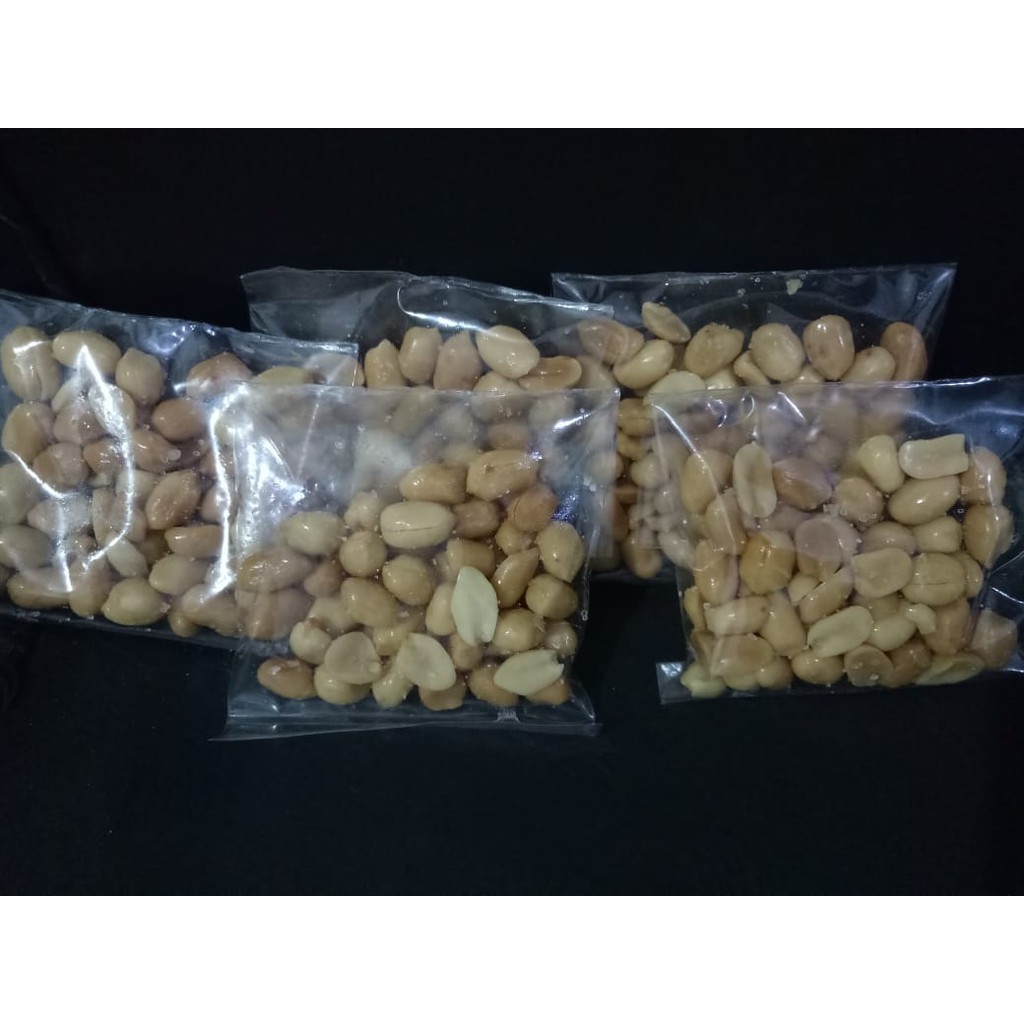 

Kacang Tojin