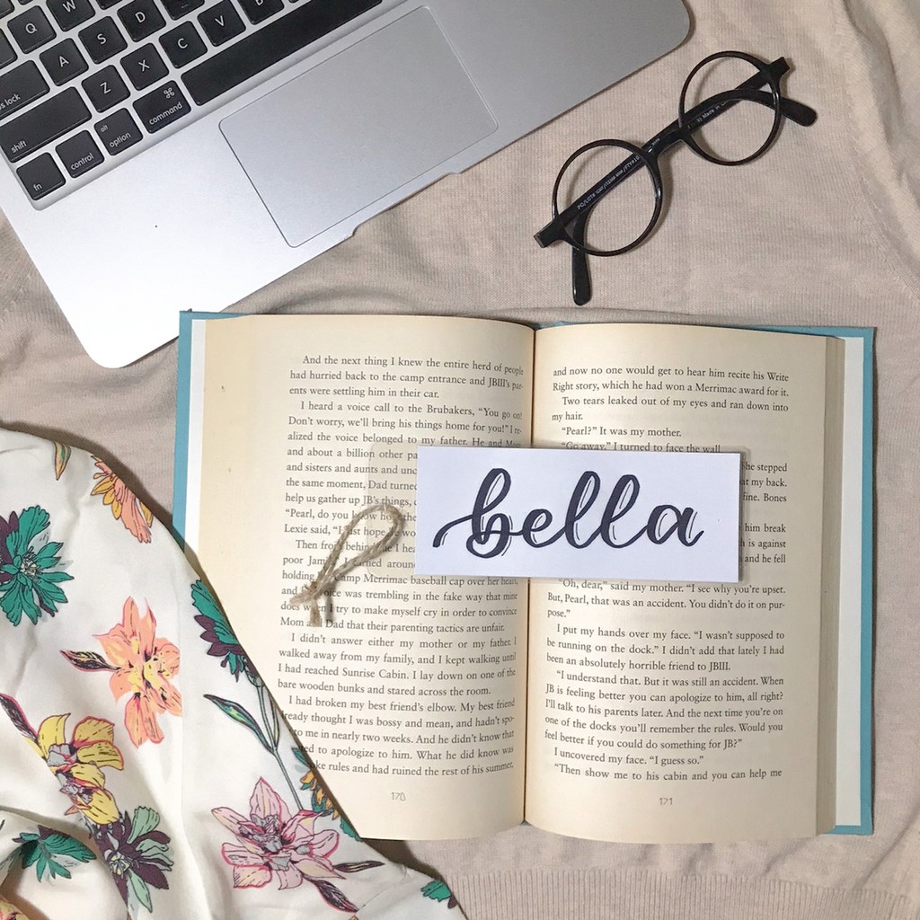 

WHITE PAPER CUSTOM BOOKMARK | PEMBATAS BUKU KERTAS PUTIH CUSTOM