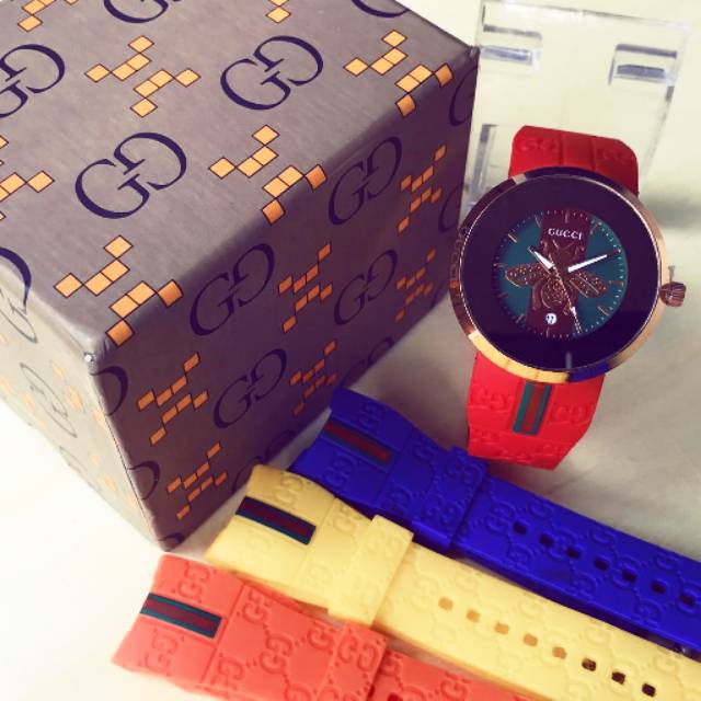 

Gucci 4 tali tambah box