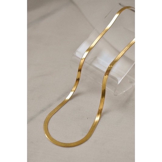 High Class Quality Kalung Titanium Pipih EMAS DAN PUTIH Pria Dan Wanita Anti Karat Awet Dan Tahan Lama