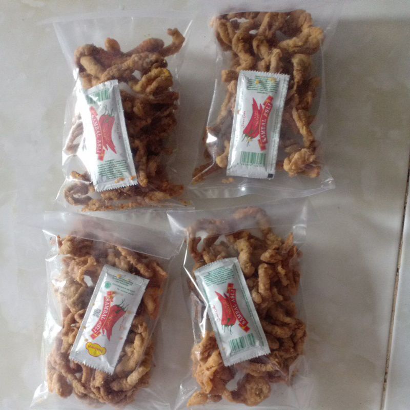 

MAKANAN RINGAN USUS CRISPY 100gr MURAH ENAK HALAL FREE SAMBAL!!
