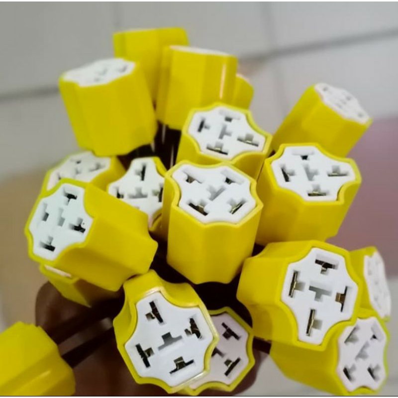 RUMAH SOKET RELAY MOBIL KAKI 4