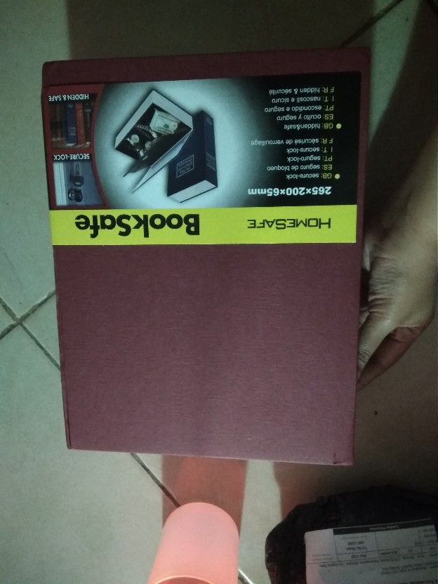 [cod] Kotak Penyimpanan Rahasia / Brangkas Buku