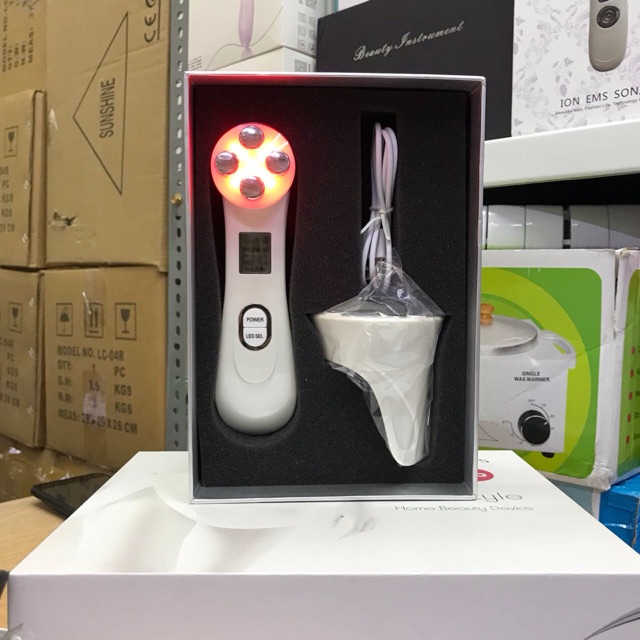 Mini Rf & EMS alat pengencangan wajah dan penetrasi serum