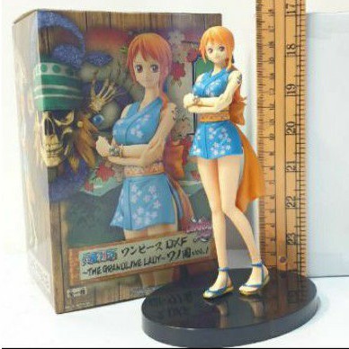 Action Figure One Piece "NAMI" DXF