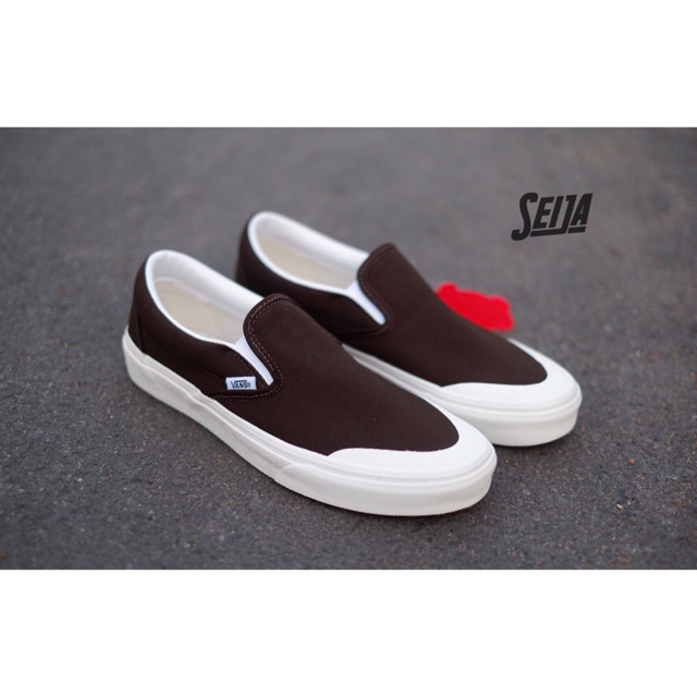 vans slip on 138