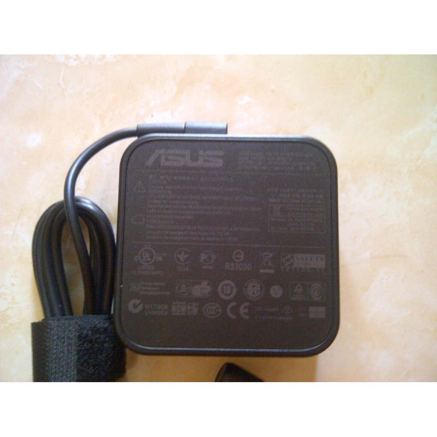 Adaptor Charger Asus A450 A450c A460c A460ca X550 X450 X450c Ori