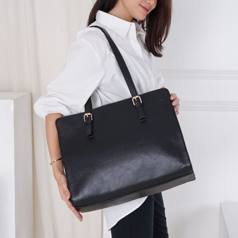 TAS LAPTOP WANITA CLASSYC LARGE Shopee Indonesia