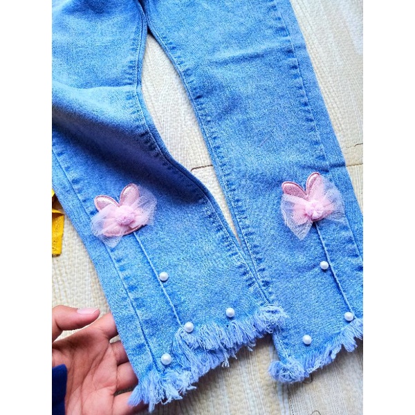 SETELAN CELANA JEANS ANAK PEREMPUAN IMPORT 4-8 TAHUN LENGAN PENDEK / SETELAN ANAK CEWEK IMPORT KOREAN STYLE CELANA JEANS CUTBRAY MUTIARA + BLOUSE PITA