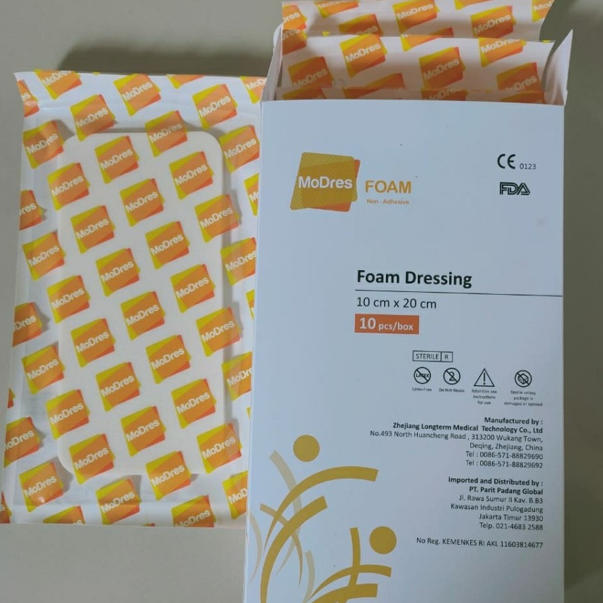 MODRES FOAM 10X20cm Dressing Non Adhesive / Plester Luka Diabetes