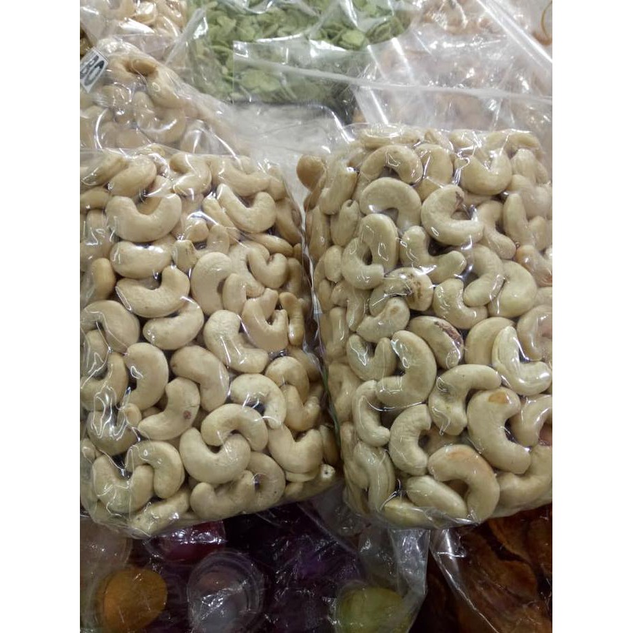 

Siap Kirim Kacang Mete Mentah Jumbo Sulawesi Harga Grosir_500 gram