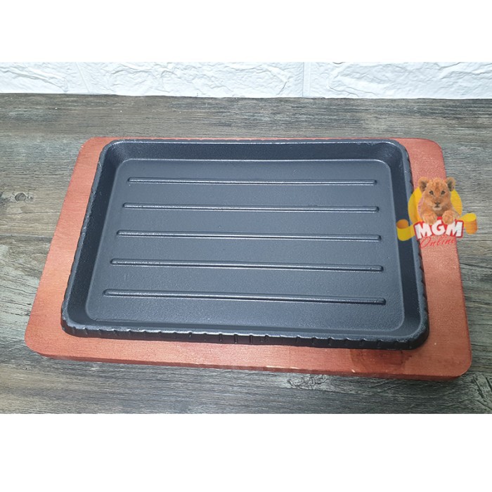 Hotplate Segi Panjang 24cm dgn alas Kayu Iron cast serving plate