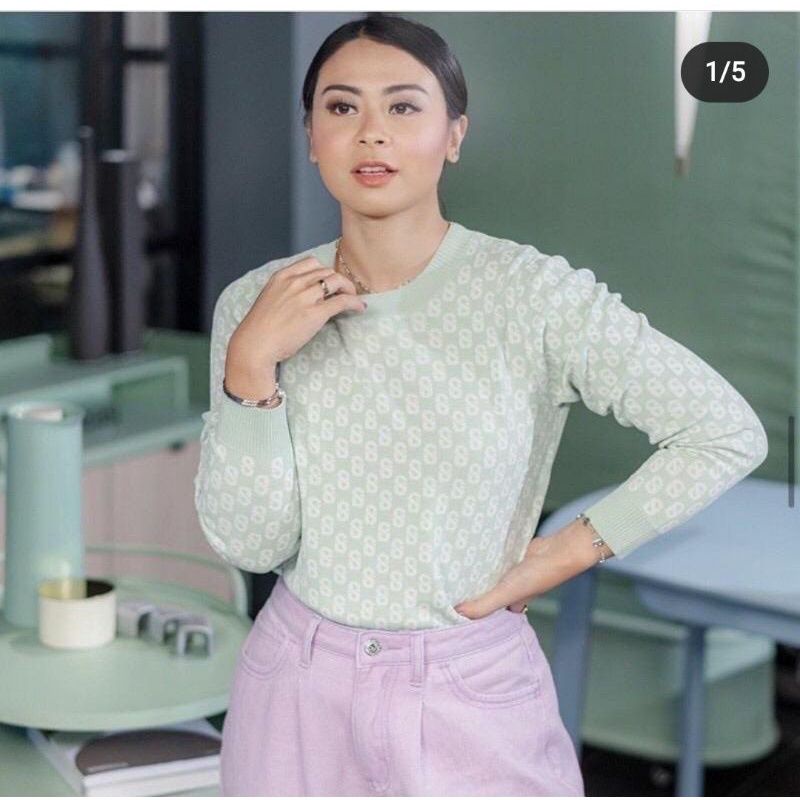 sweatshirt buttonscarves /Preloved Buttonscarves