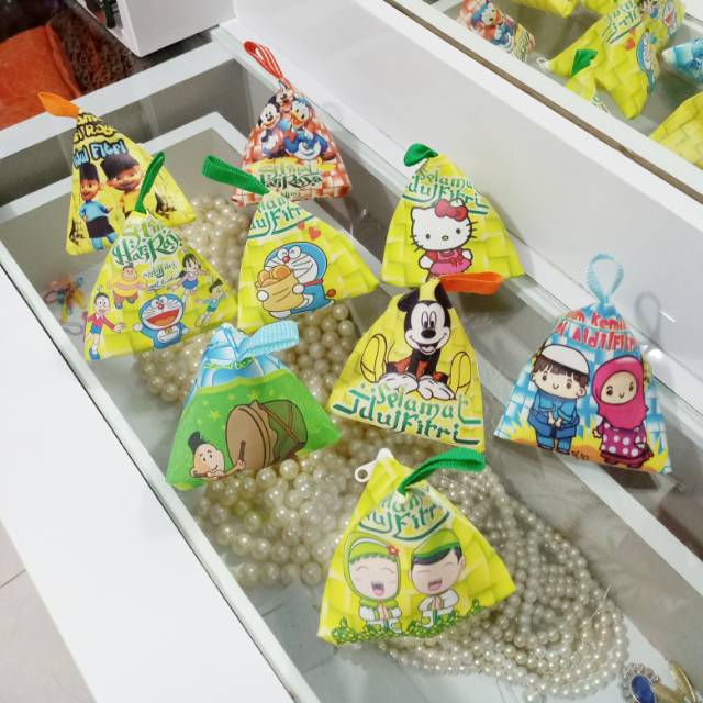 

GAMBBAR JERNIH KETUPAT ANGPAO LEBARAN PRINTING