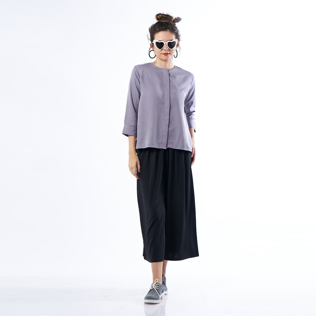 IE.DEMODE Zola Atasan Blouse Wanita Basic Casual Lengan Panjang Tali Pinggang Polos Abu-4