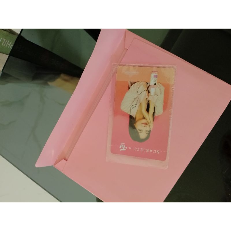 

card Twice dan amplop, ucapannya
