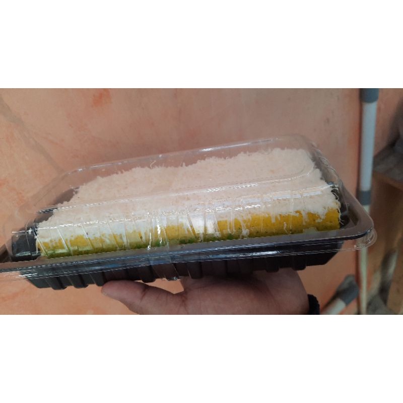 

kue bolu kukus rainbow cake uk : 20x8x7 cm