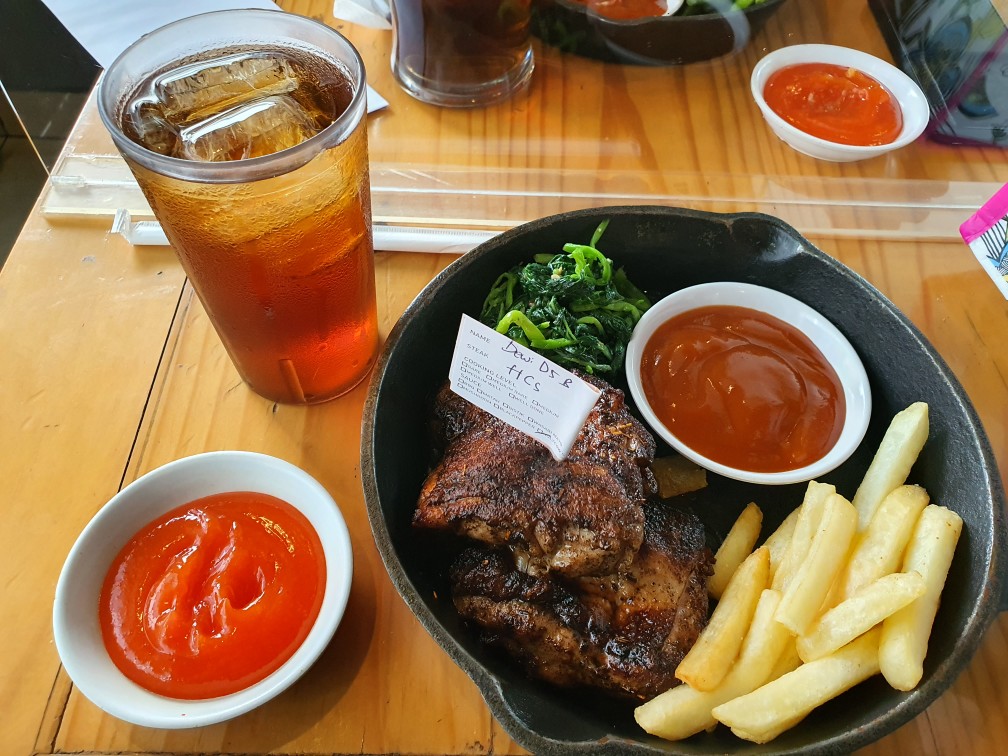 Tisu Dapur Paseo 3 Roll Calorie Absorb 70 Sheet Tissue (no.136)