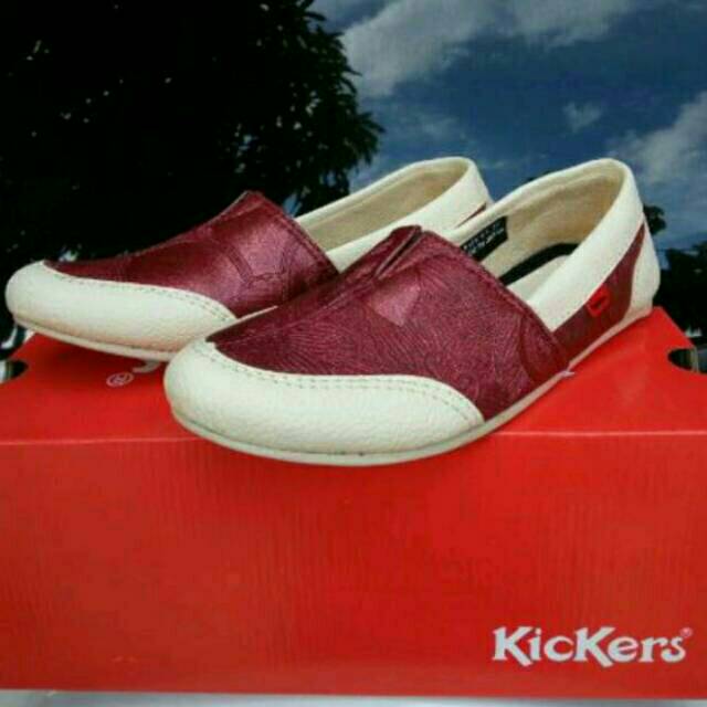 Sepatu kickers cewe murah