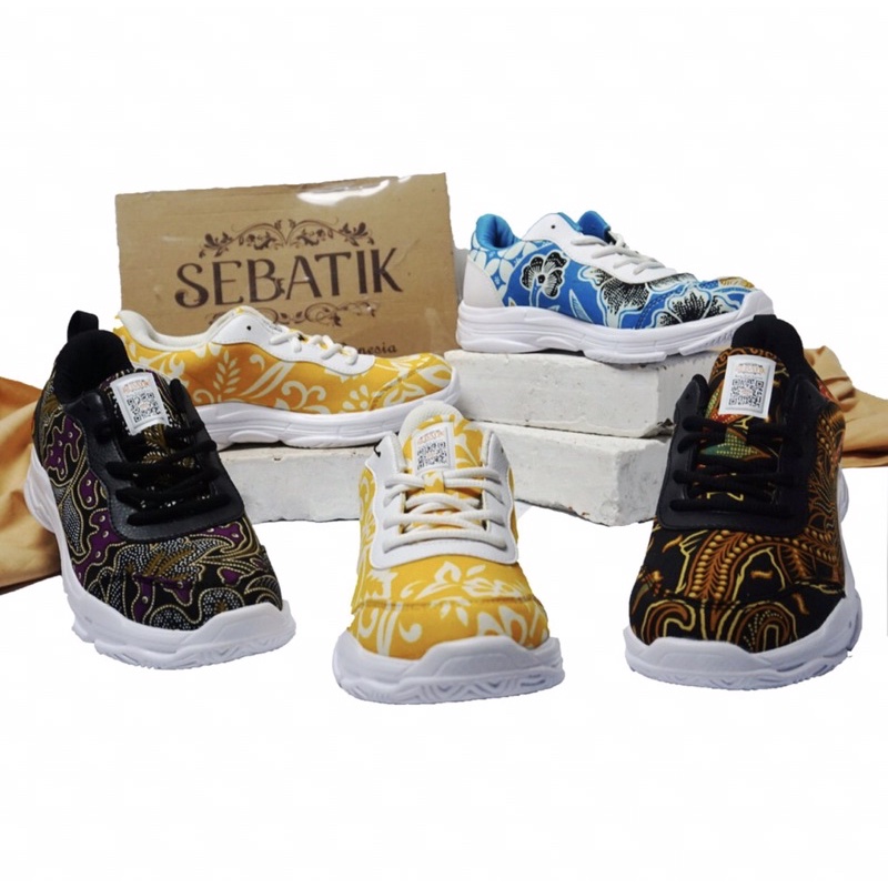 SEPATU LIMITED EDITION SEBATIK