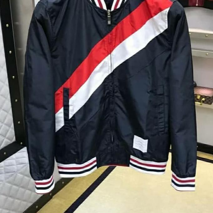 Jaket / Sweater Gucci Pria Ori .Deevagrosir.Olshop