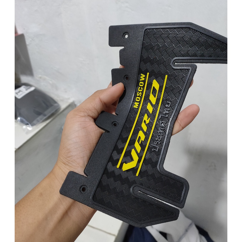 MUD FLAP VARIO 125 150 ESP KARBON MUDFLAP VARIO 125 150 ESP NEW CARBON MOSCOW KARET PELINDUNG DINAMO VARIO / MUDFLAP VARIO THAILAND KARET PENAHAN LUMPUR KOLONG SPAKBOR VARIO 110,125,150