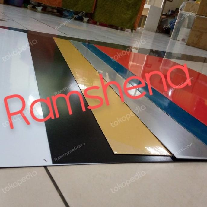 

Gravoply (silver,Gold) 60 x 120cm tebal 1.5ml