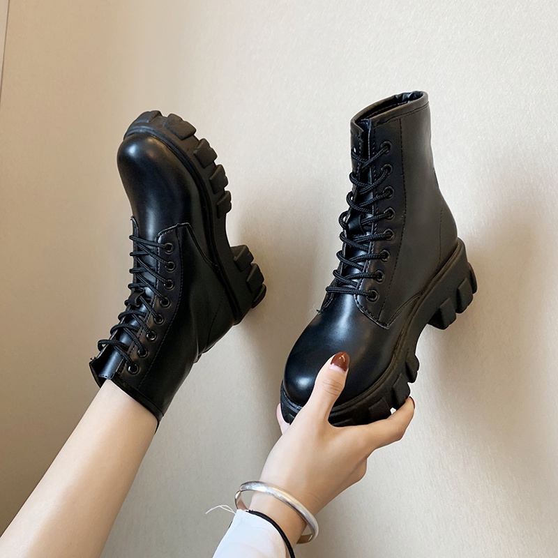 Sepatu Ankle Boots Docmart Wanita Import Korea Bot Kulit Paten Tali Karet Murah Hitam Big Size Korean Style Black Platform Booties - Ukuran 35 36 37 38 39 40 41