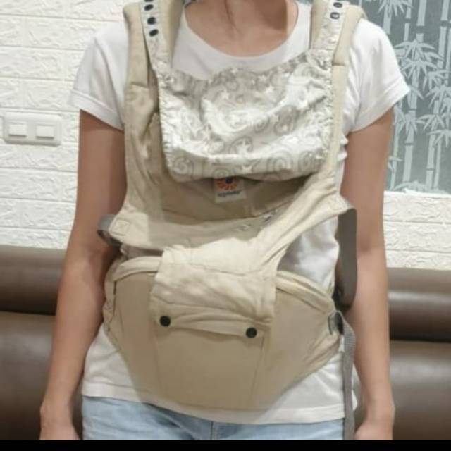 Preloved Ergo Baby Hipseat Grey