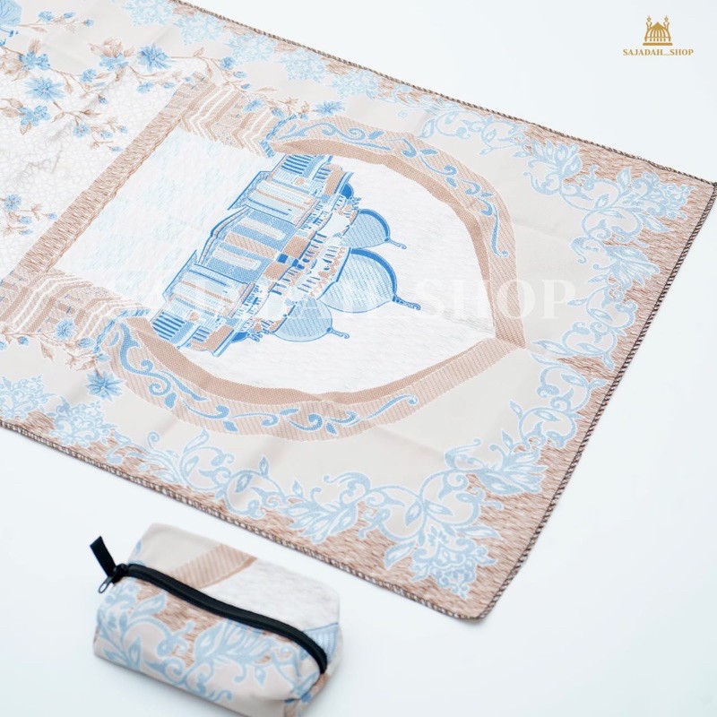 Sajadah Travelling Motif Abu Dhabi Turkey (Warna : Pink Milo) Serut/Seleting   [BEST SELLER]