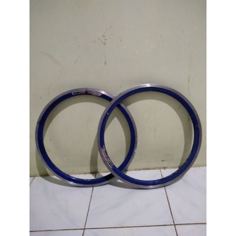 ring velg sepeda minion sepeda lipat ukuran 20 oval bekas