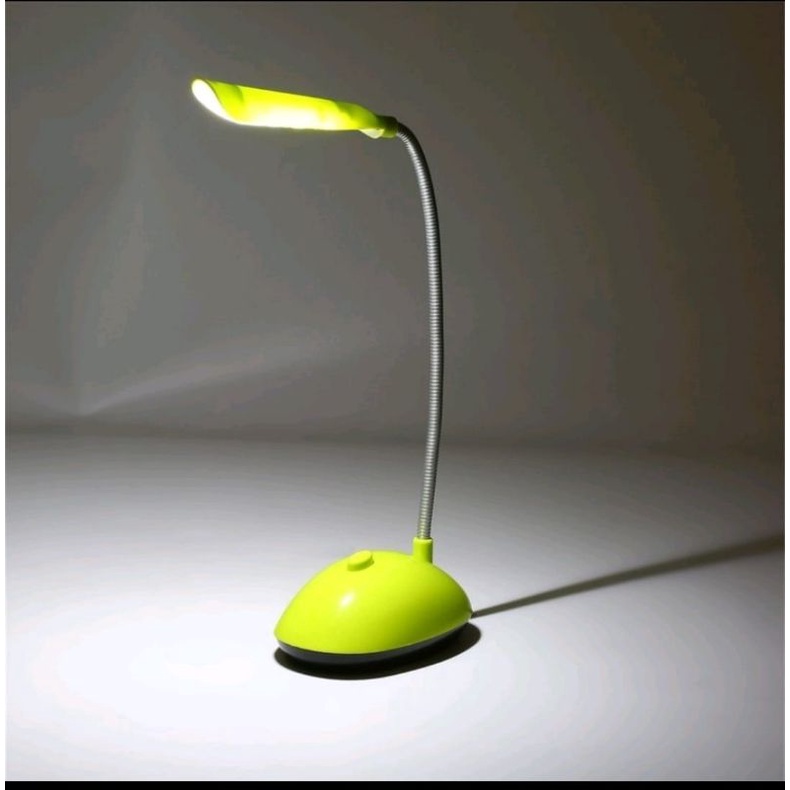 Lampu Meja Belajar Portable LED