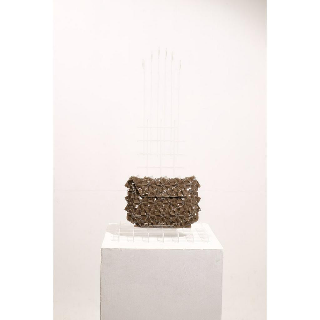 Byo Warrior Clutch in Greige