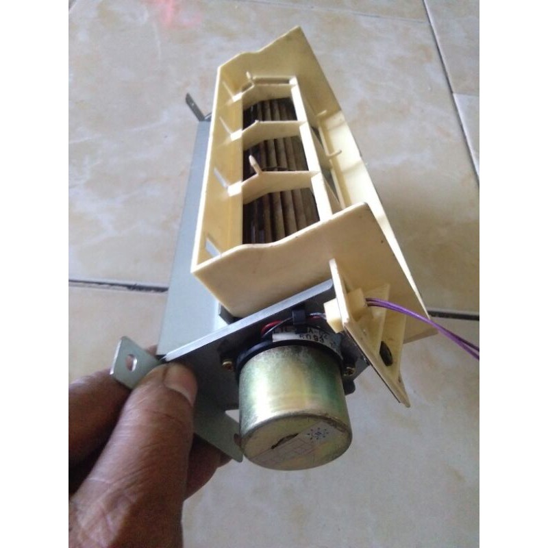 mesin kipas blower  dc 24v 3000rpm