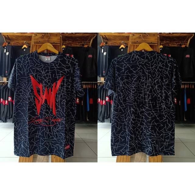 Kaos slank lagi sedih