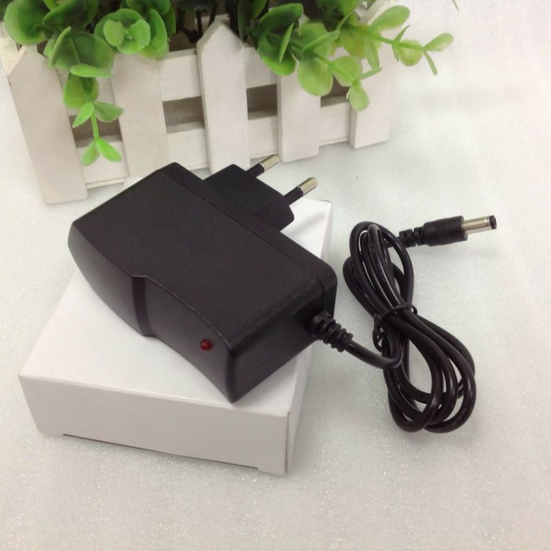 Adaptor 12V/1A Receiver Parabola K-Vision, Getmecom Azplay, Skybox A1, Topas TV dan Orange TV