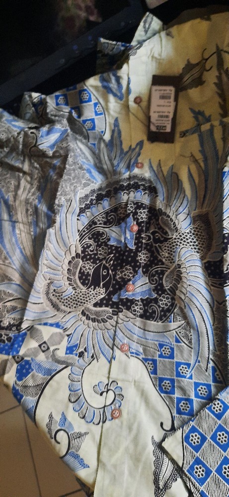 M231 Kemeja Pria Batik Panjang Cream 1671