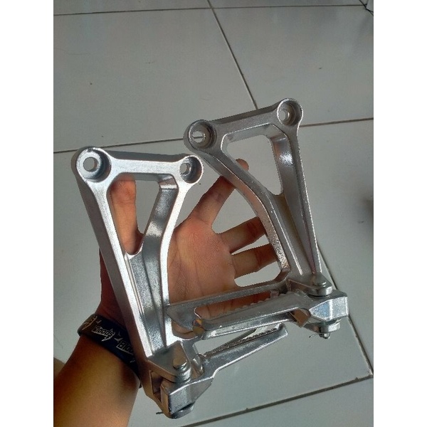 Postep CBR 650 footstep CBR 650