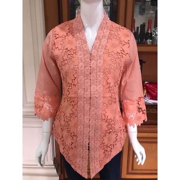 1003 kebaya full brukat tebal depan alexuez /kebaya encim brukat premium