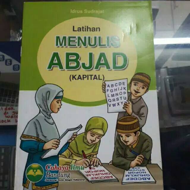 Buku TK paud latihan menulis abjad kapital
