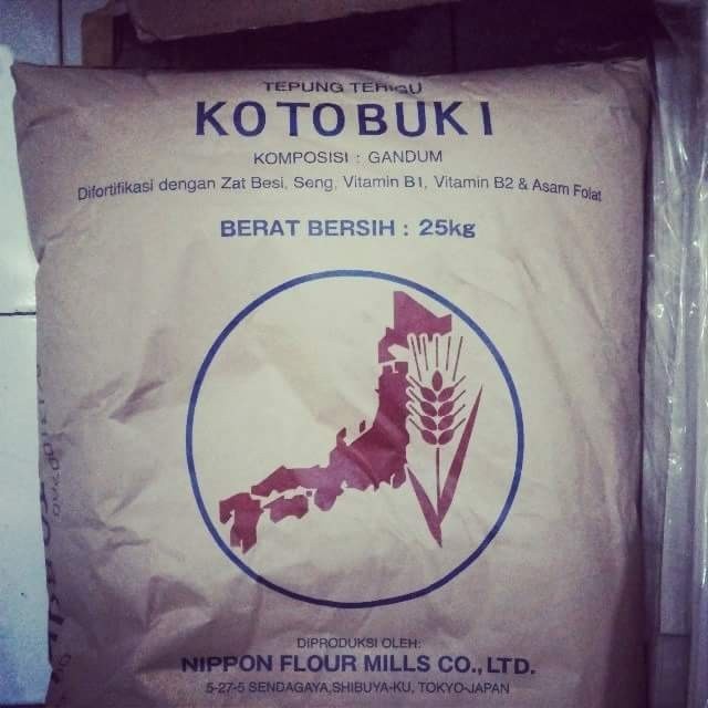 

Tepung Terigu Kotobuki 1 kg jepang protein rendah Low protein Cake Flour