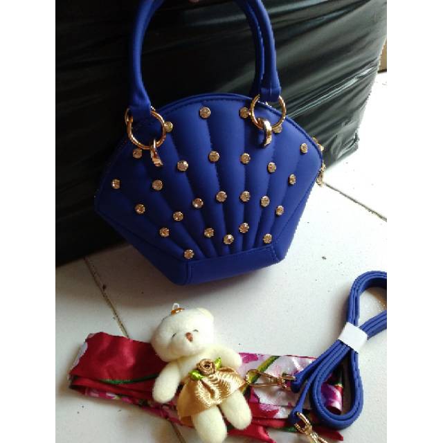 TAS PUNGGUNG WANITA CANTIK BERKILAU 0/ Kerang diamond jelly matte uk 24 free syal boneka tas import